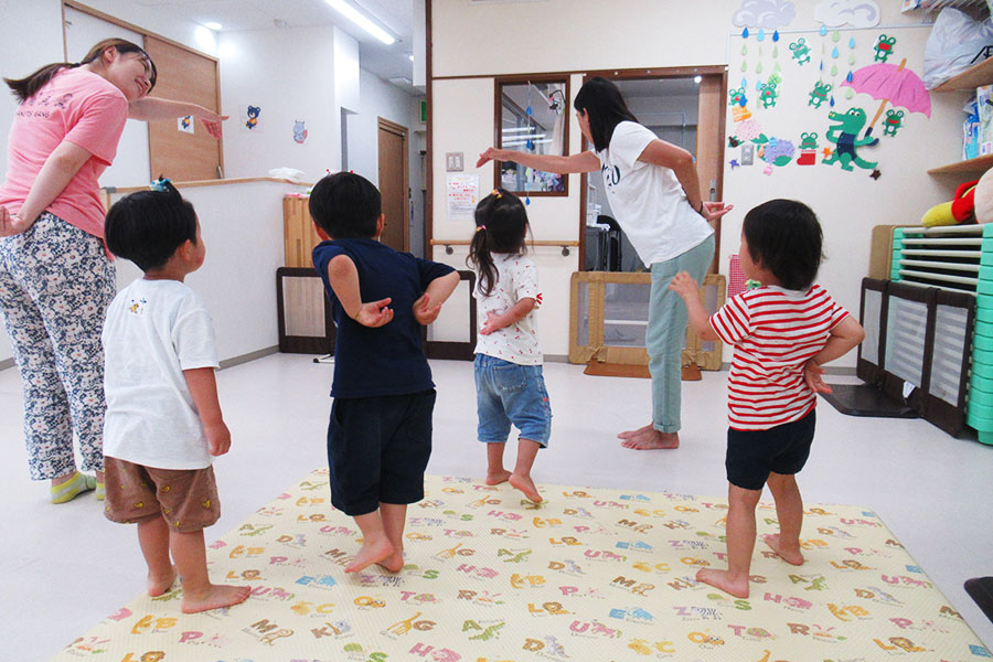 9:30 朝のあいさつ
